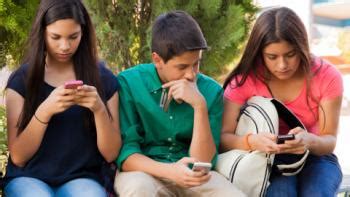 xxx teenage girls|New Report Reveals Truths About How Teens Engage with。